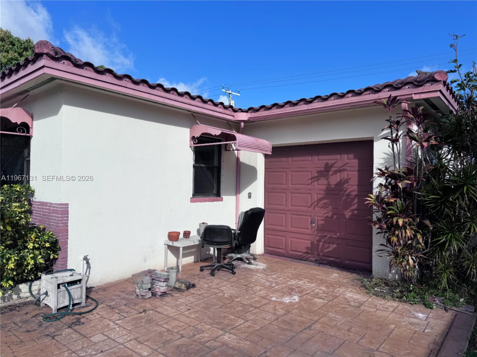 29-33 SE 4th St, Dania Beach FL 33004 photo 2