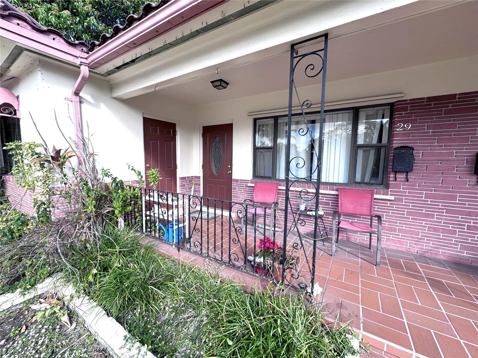 29-33 SE 4th St, Dania Beach FL 33004 photo 3