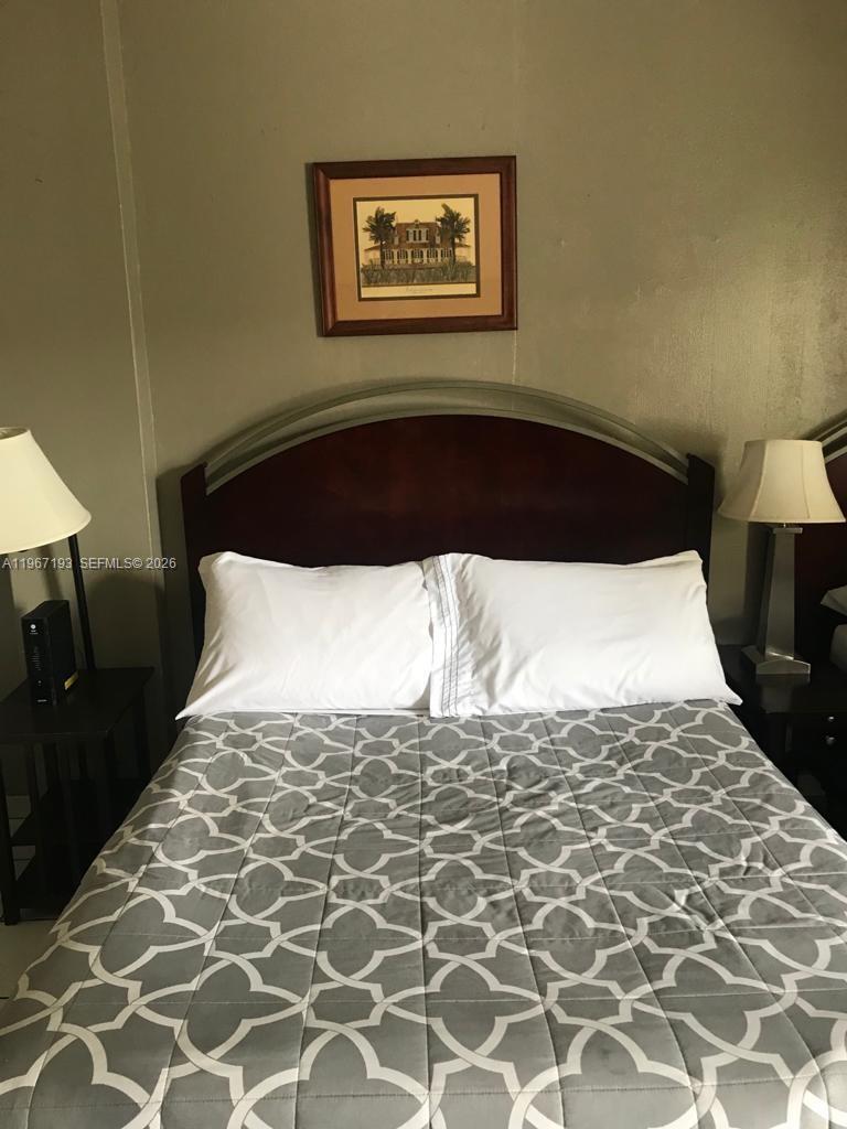 26 Diplomat Pkwy # 2233, Hallandale Beach FL 33009 photo 4