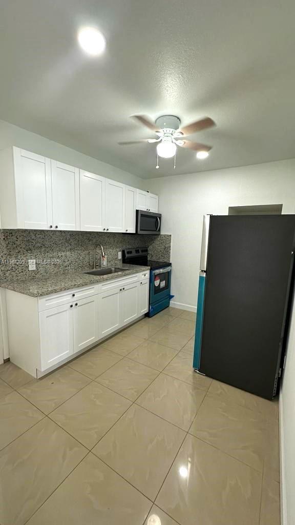 1770 NW 19th Ter # G, Miami FL 33125 photo 5