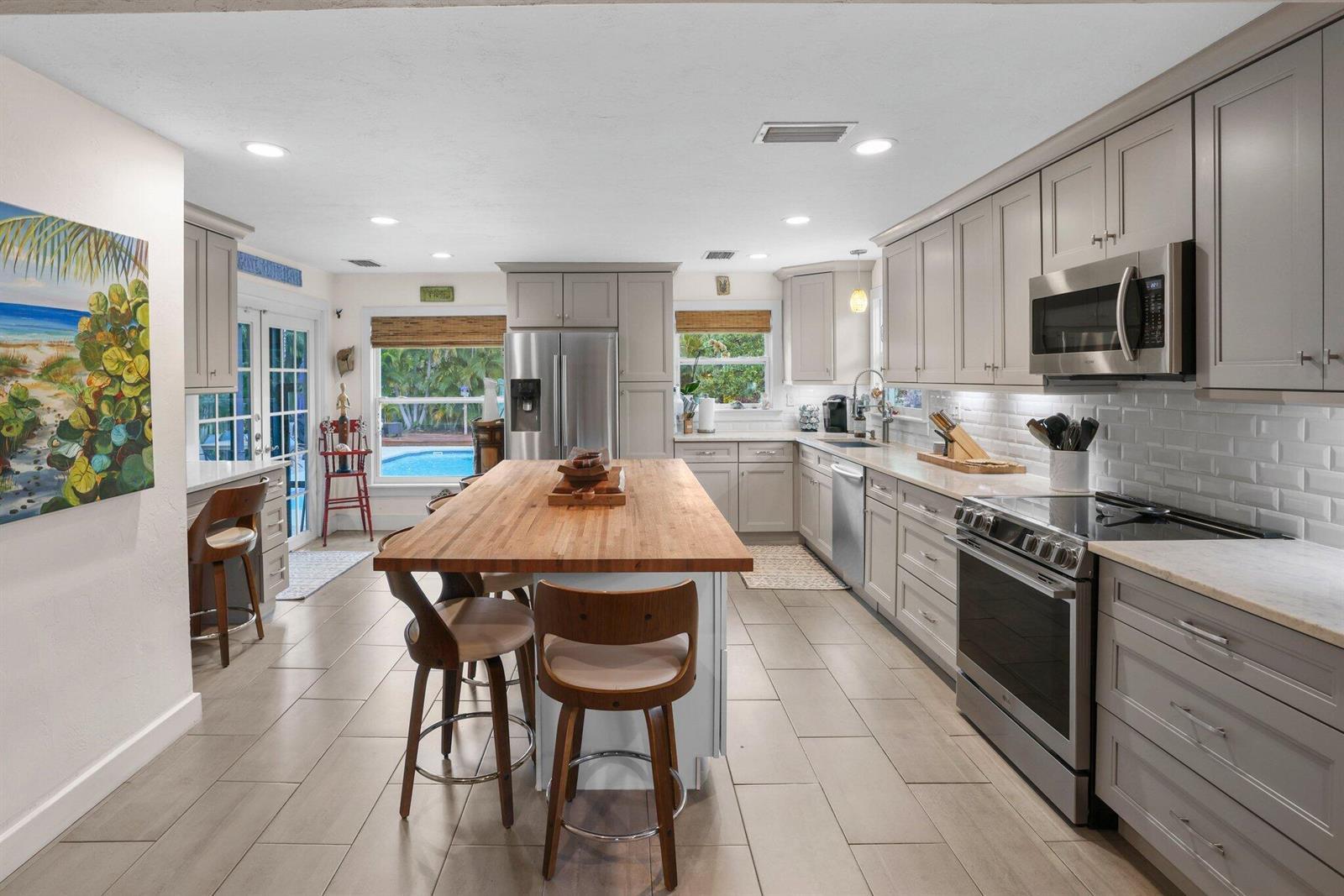 304 SE 4th Avenue, Delray Beach FL 33483 photo 5