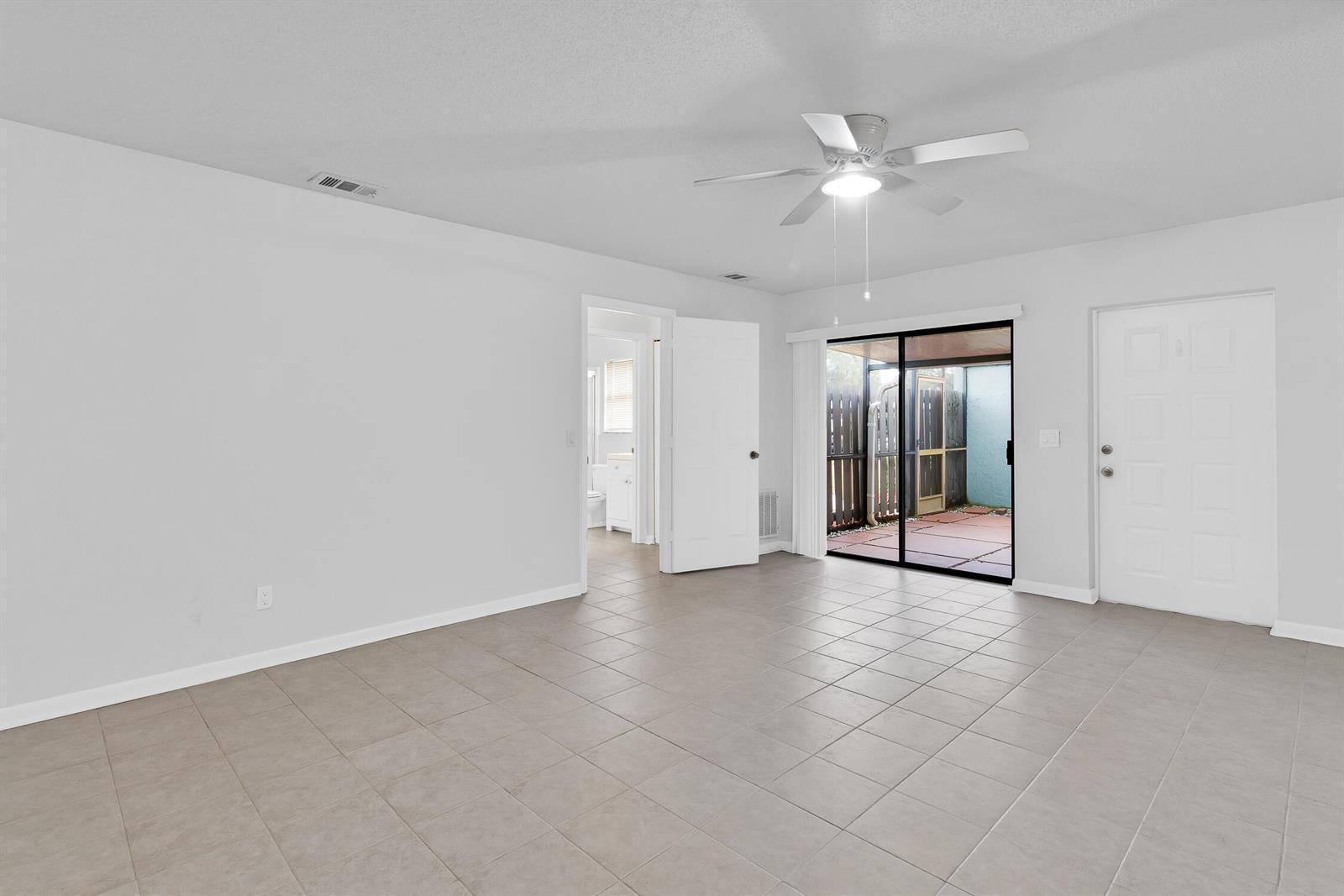 1136 Breezy Way # 3b, Sebastian FL 32958 photo 5