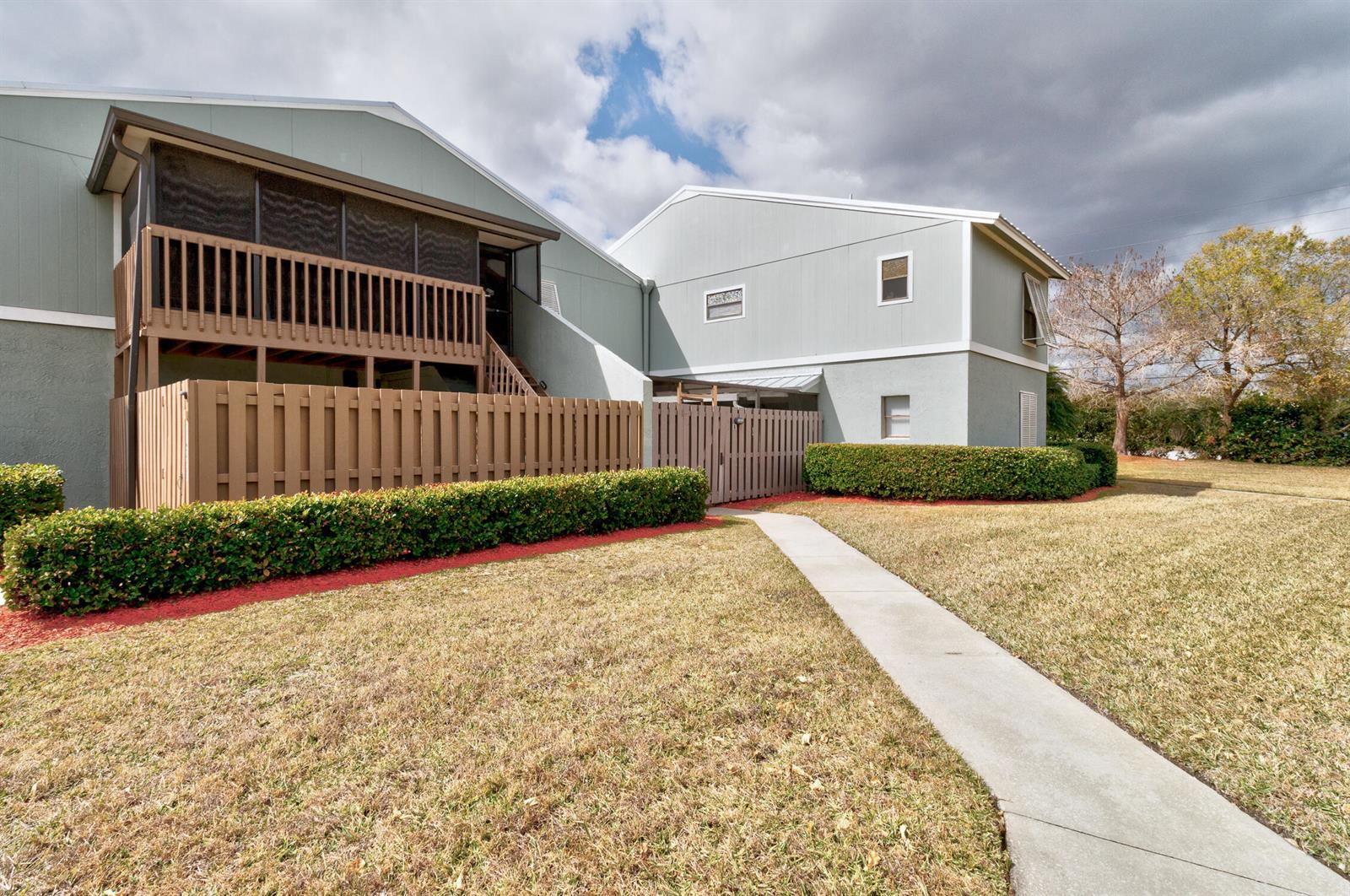 1136 Breezy Way # 3b, Sebastian FL 32958 photo 4