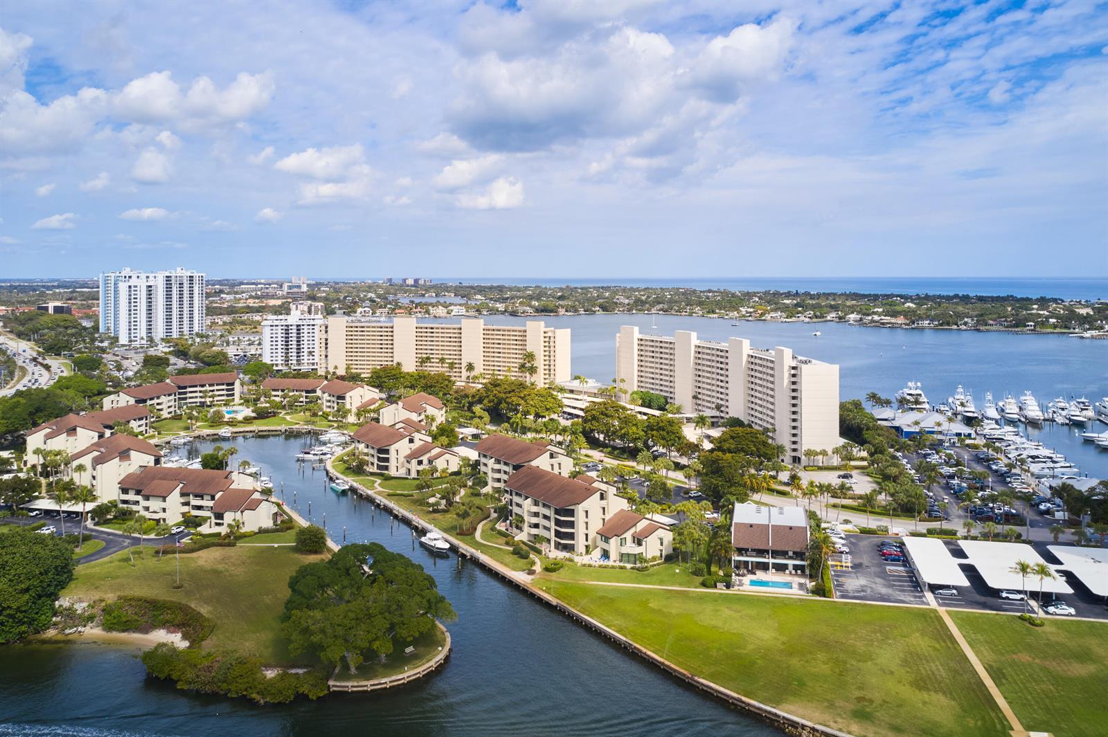 124 Lakeshore Drive # 829, North Palm Beach FL 33408