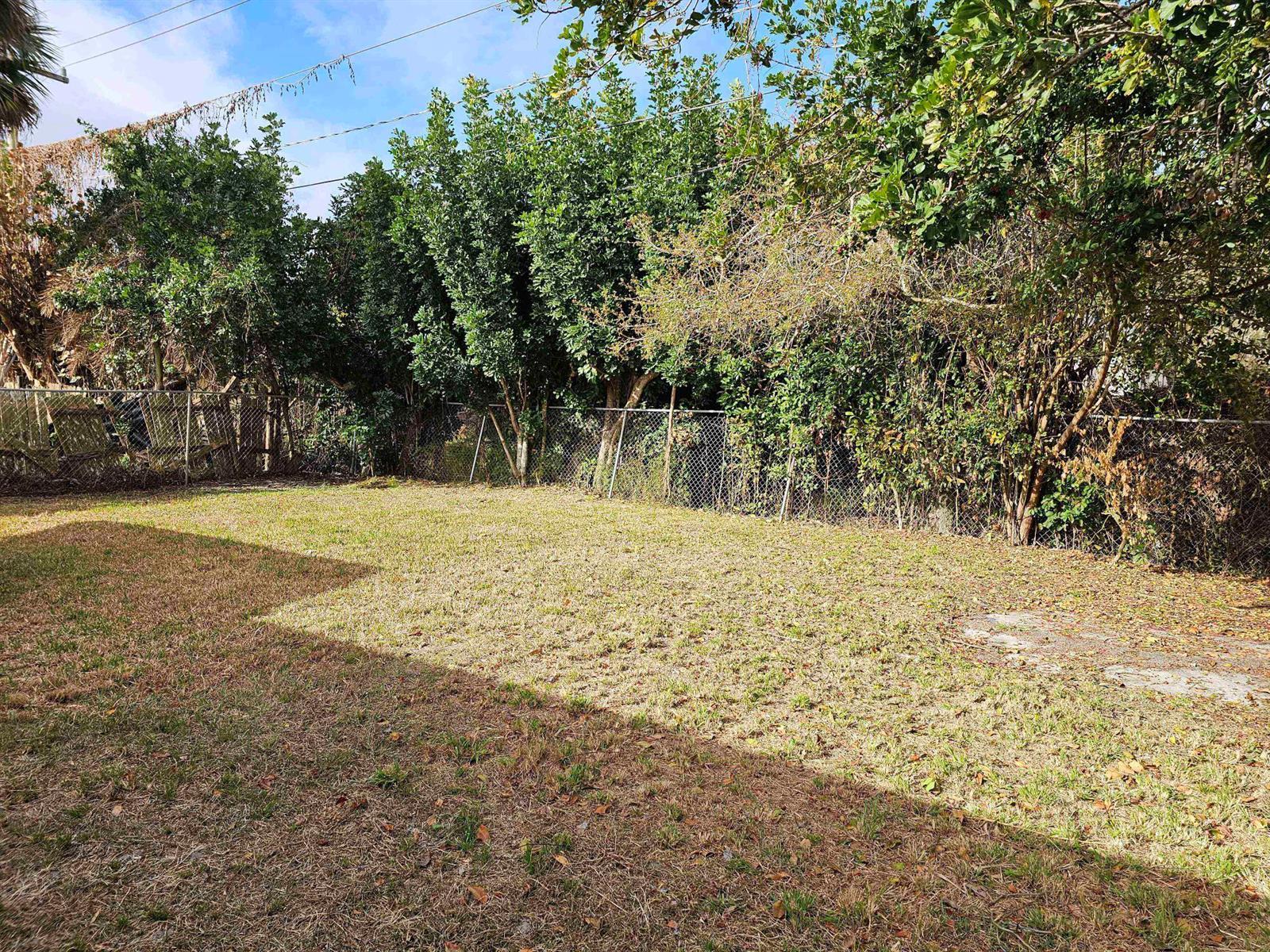 1375 26th Avenue SW, Vero Beach FL 32962 photo 2