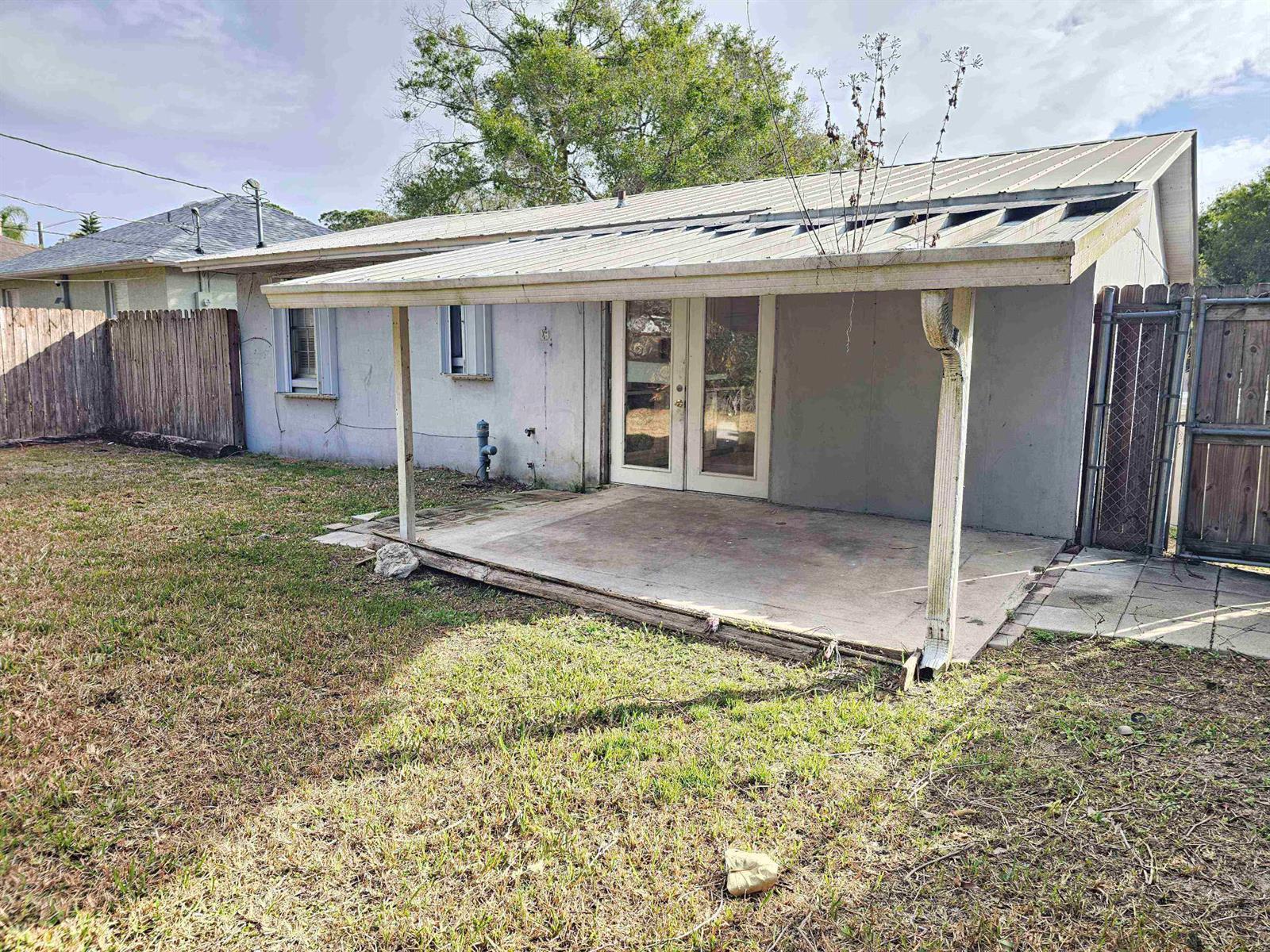 1375 26th Avenue SW, Vero Beach FL 32962 photo 4