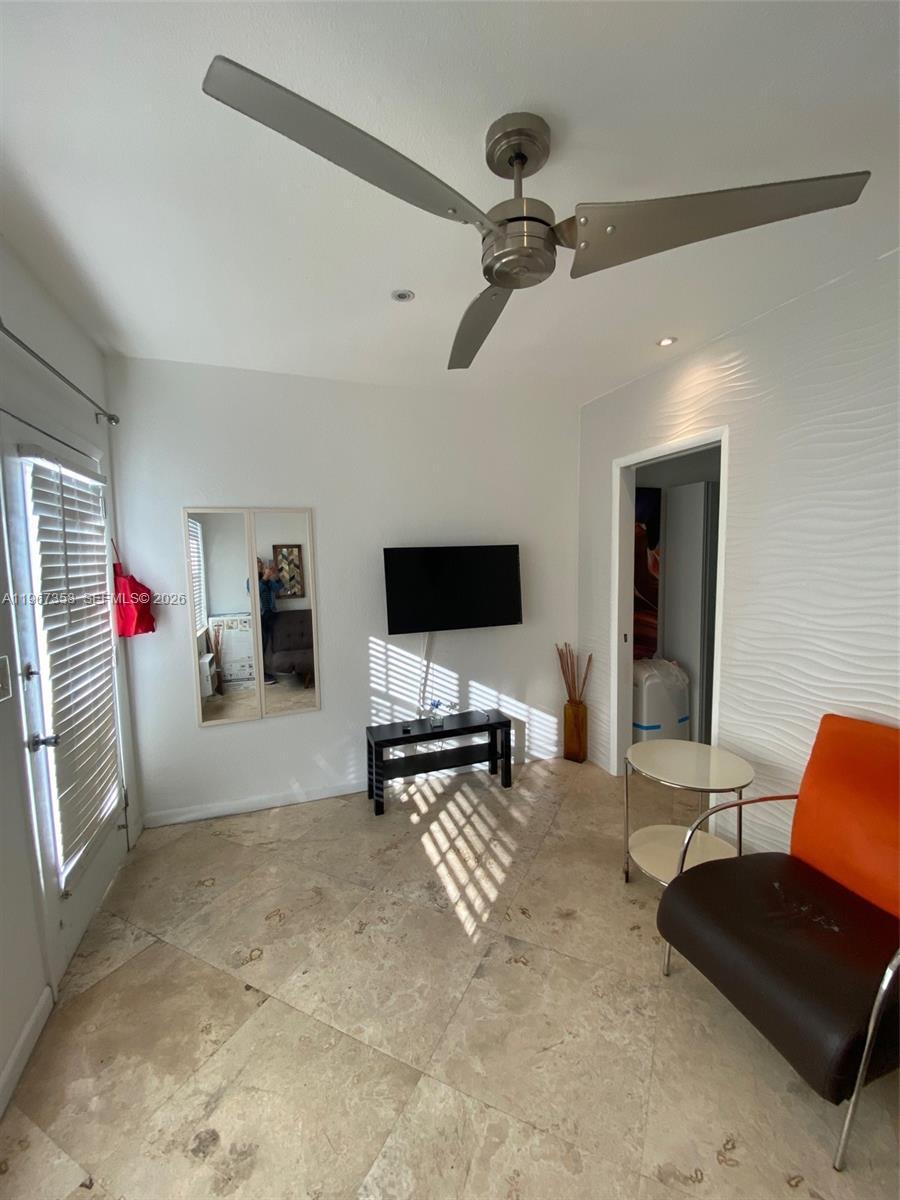 Miami Beach, FL 33139 photo 3