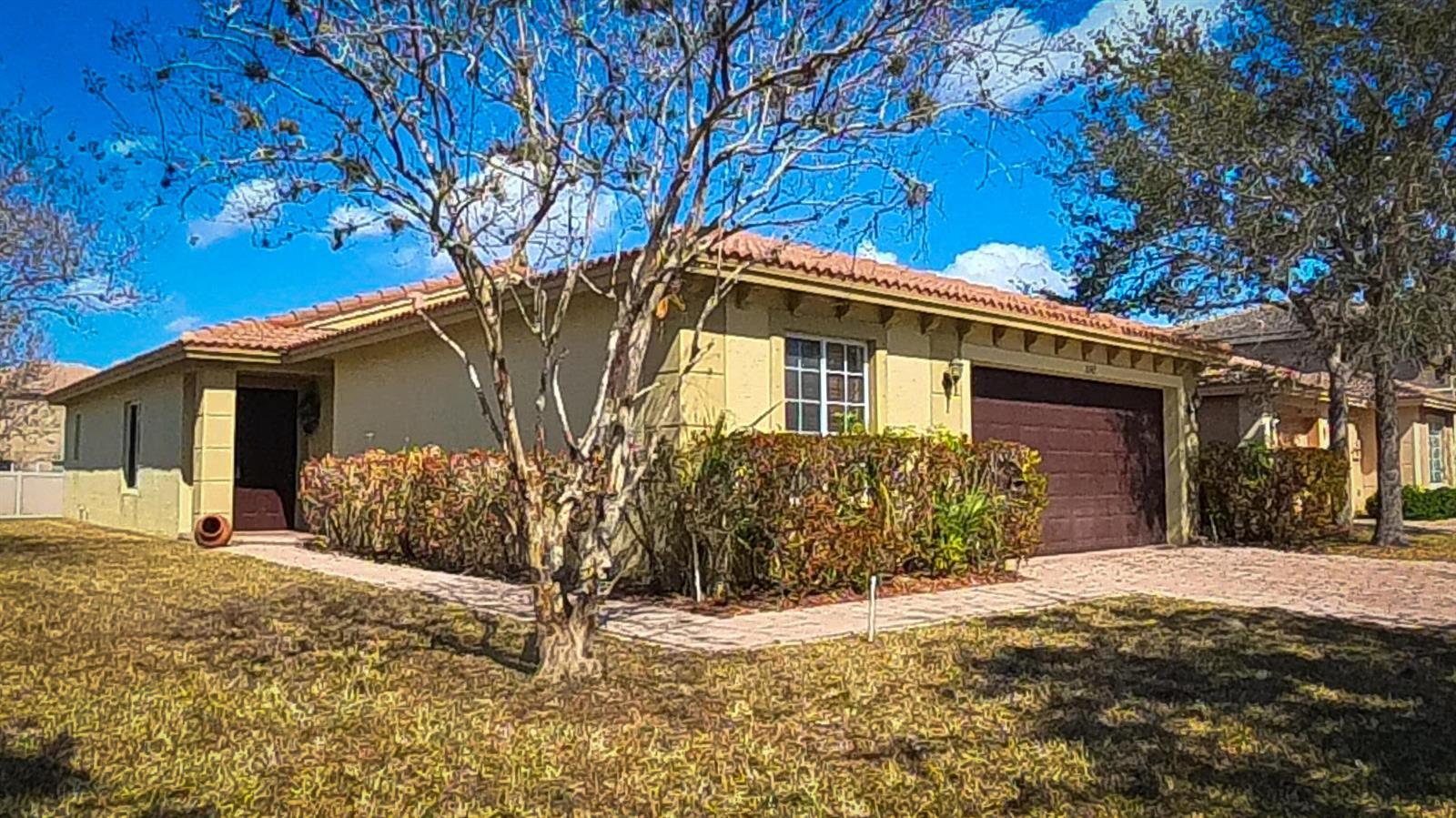 2142 SW Newport Isles Boulevard, Port St. Lucie FL 34953 photo 3