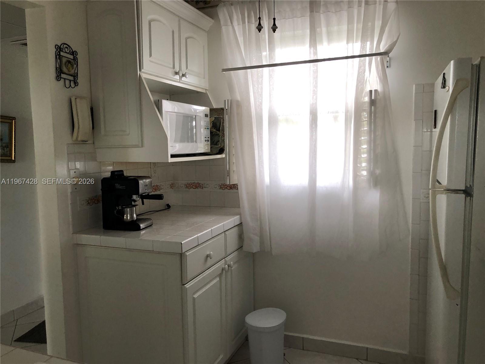 4806 NW 36th St # 607, Lauderdale Lakes FL 33319 photo 4