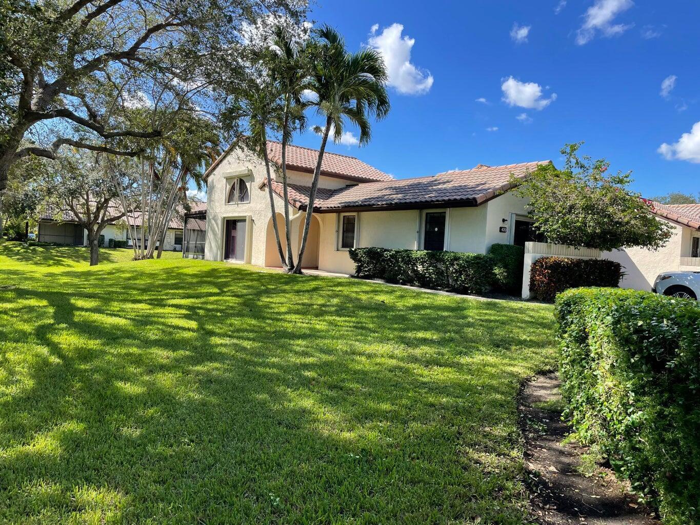 420 Ashwood Place, Boca Raton FL 33431 photo 2