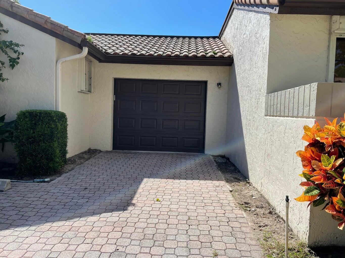 420 Ashwood Place, Boca Raton FL 33431 photo 3