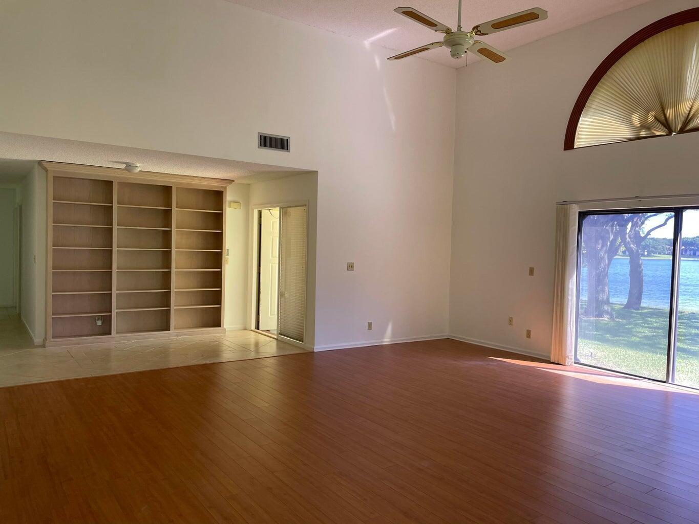 420 Ashwood Place, Boca Raton FL 33431 photo 4