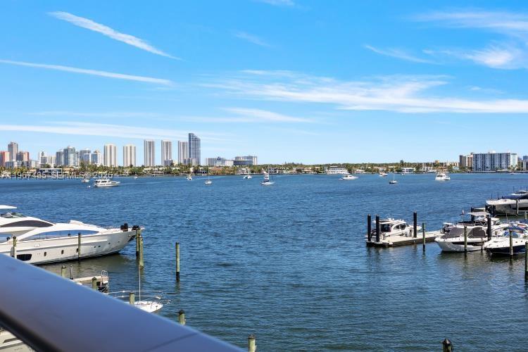 17301 Biscayne Blvd # 305, North Miami Beach FL 33160 photo 2