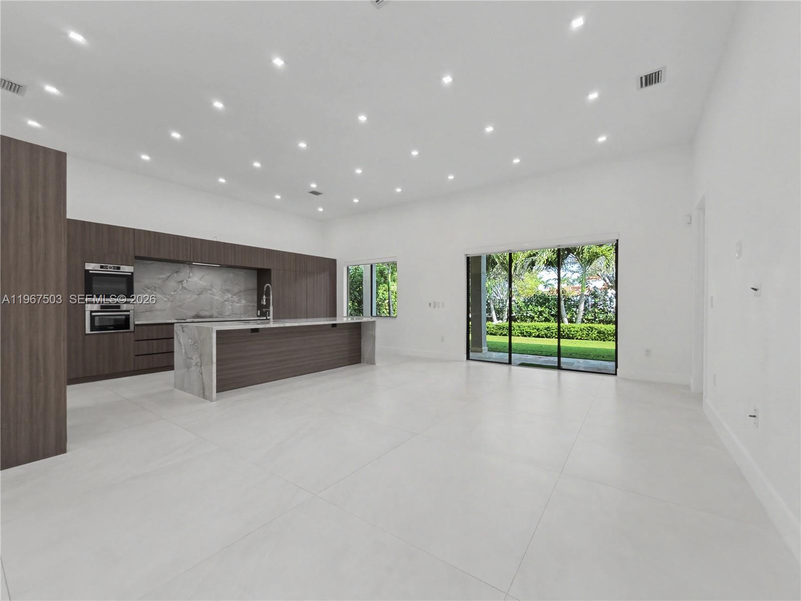 7733 SW 193rd St, Cutler Bay FL 33157 photo 5