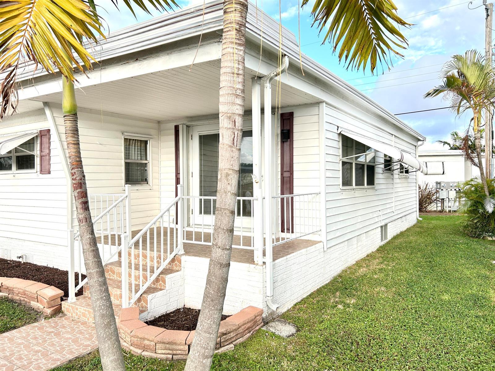 1401 S 33 Road, Hollywood FL 33021 photo 2
