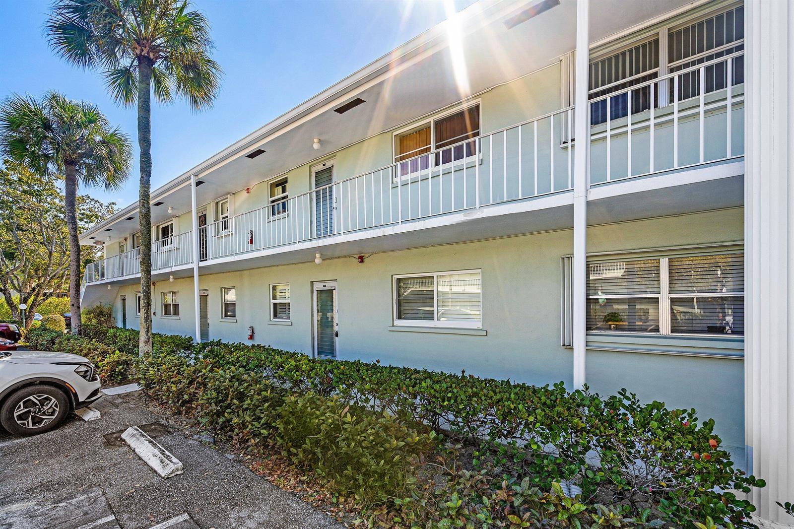 2440 SW 22nd Avenue # 703, Delray Beach FL 33445 photo 2