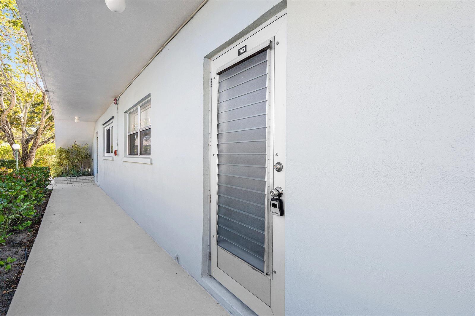 2440 SW 22nd Avenue # 703, Delray Beach FL 33445 photo 3