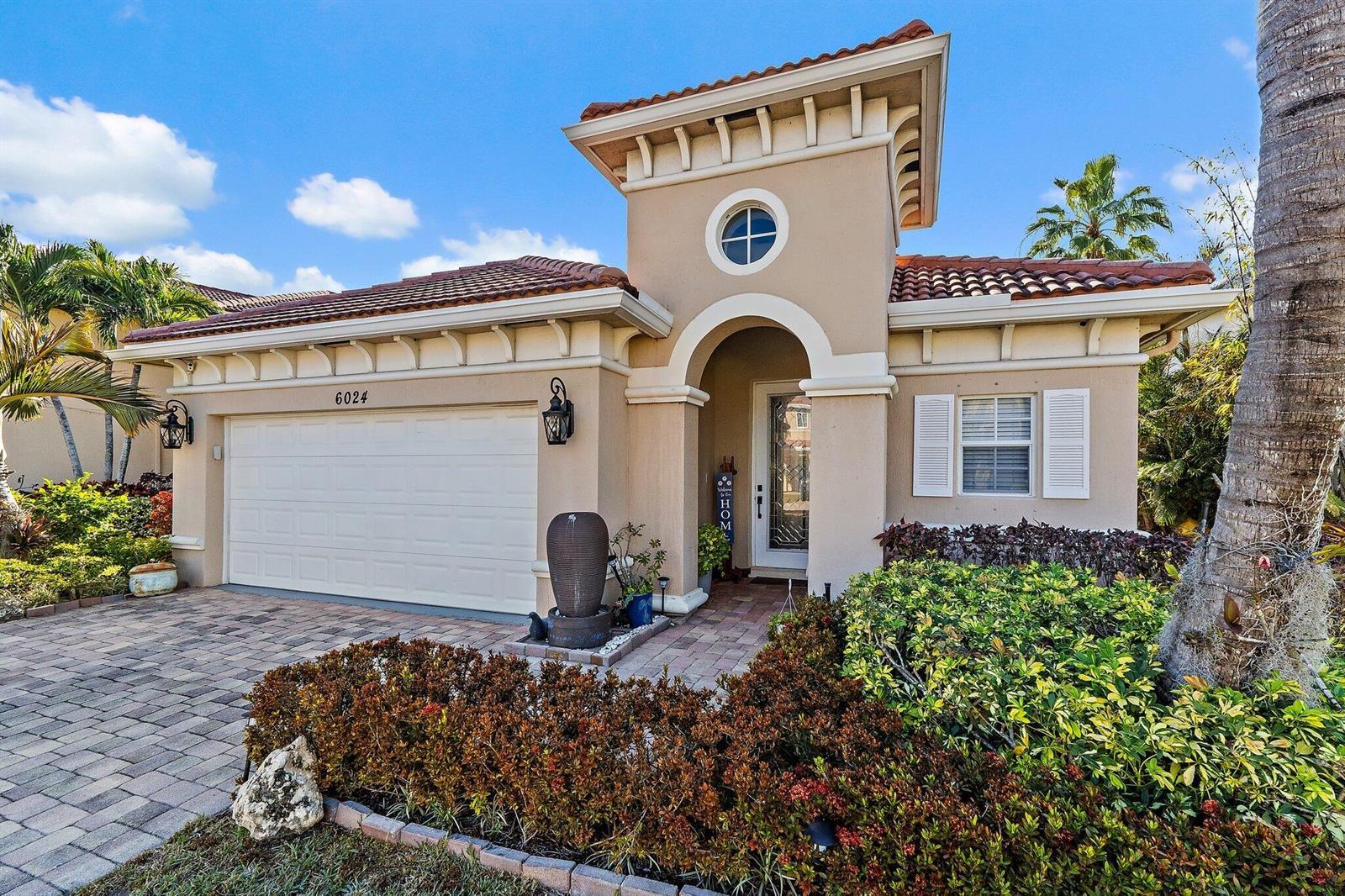 6024 SE Crooked Oak Avenue, Hobe Sound FL 33455 photo 2