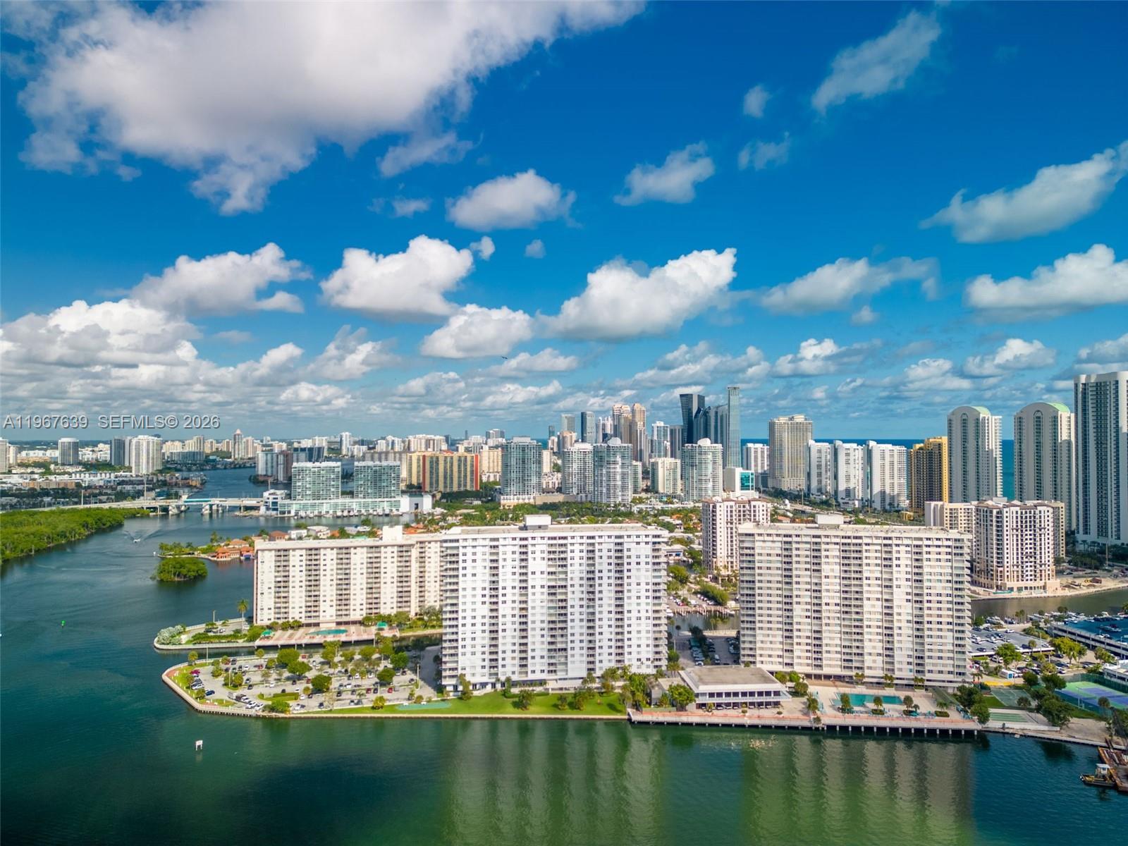 300 Bayview Dr # 1910, Sunny Isles Beach FL 33160 photo 3