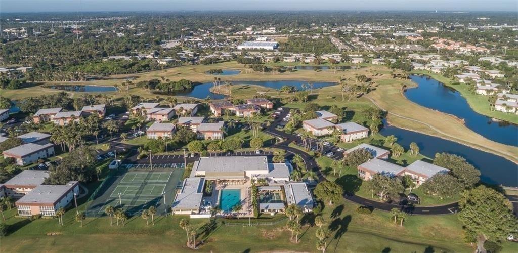 106 Spring Lake Court # 201, Vero Beach FL 32962