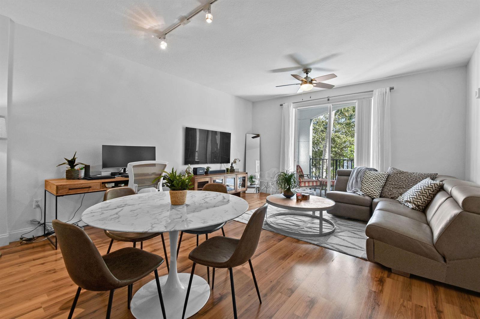 250 NE 3rd Avenue # 1320, Delray Beach FL 33444 photo 2