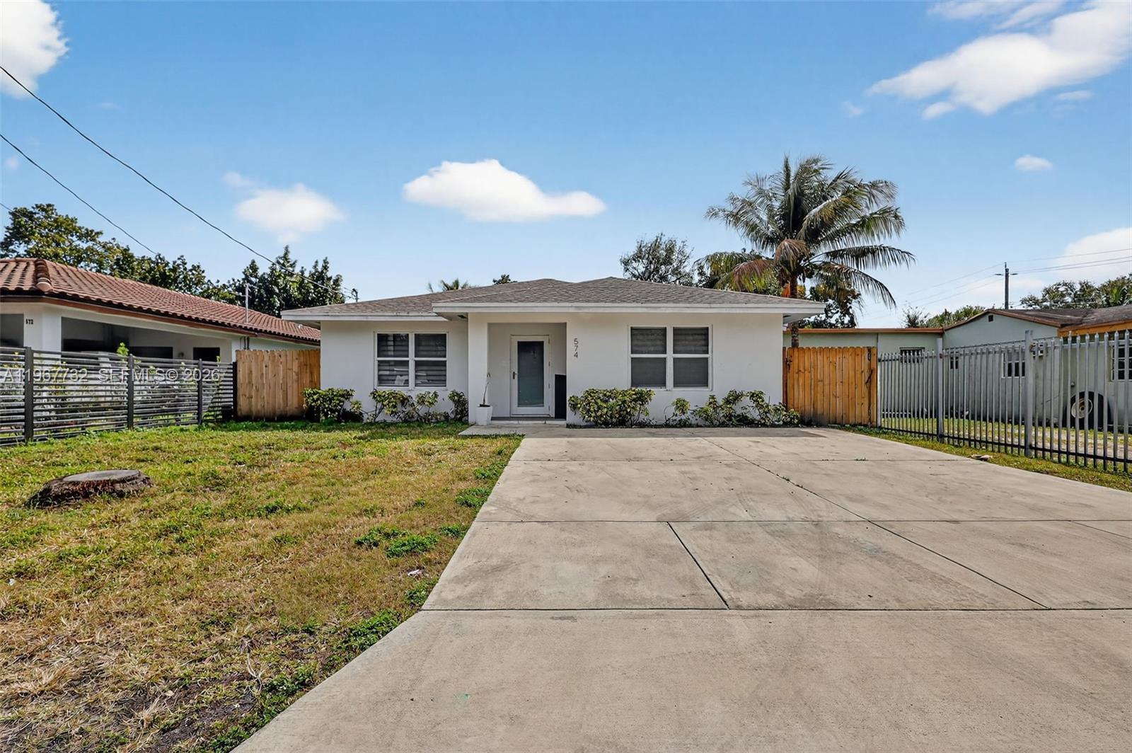 574 NW 98th St, Miami FL 33150 photo 5