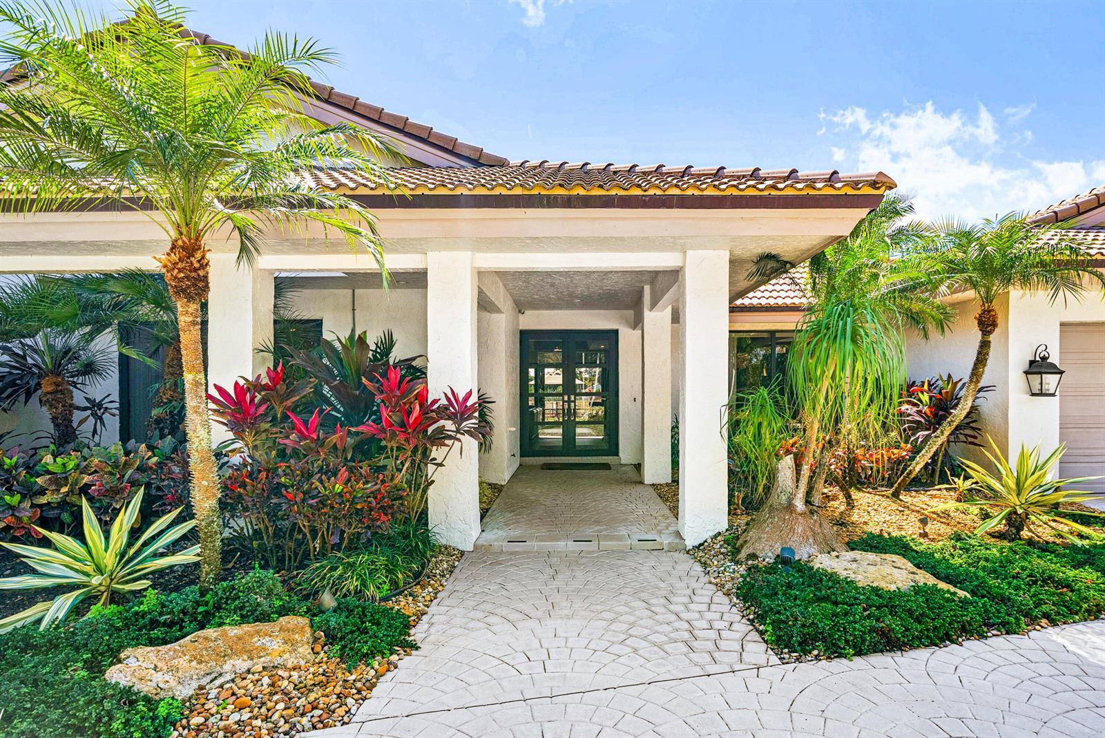 5221 Estates Drive, Delray Beach FL 33445 photo 4