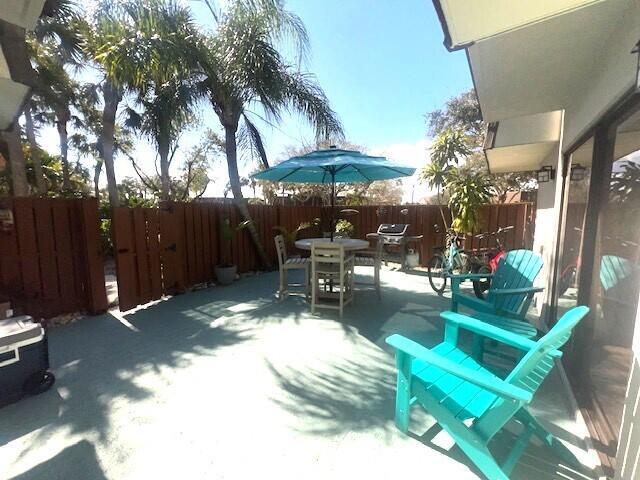 1424 14th Court, Jupiter FL 33477 photo 2