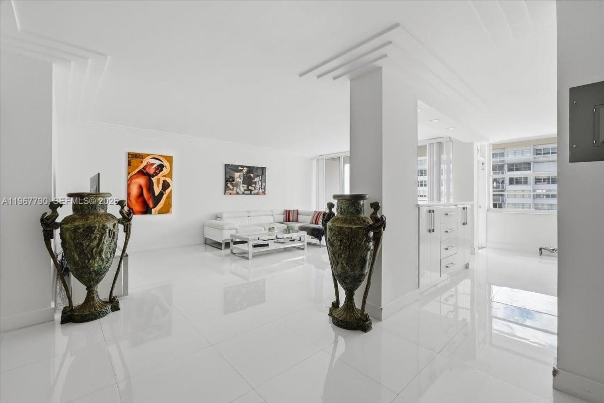 18051 Biscayne Blvd # 1701, Aventura FL 33160 photo 2