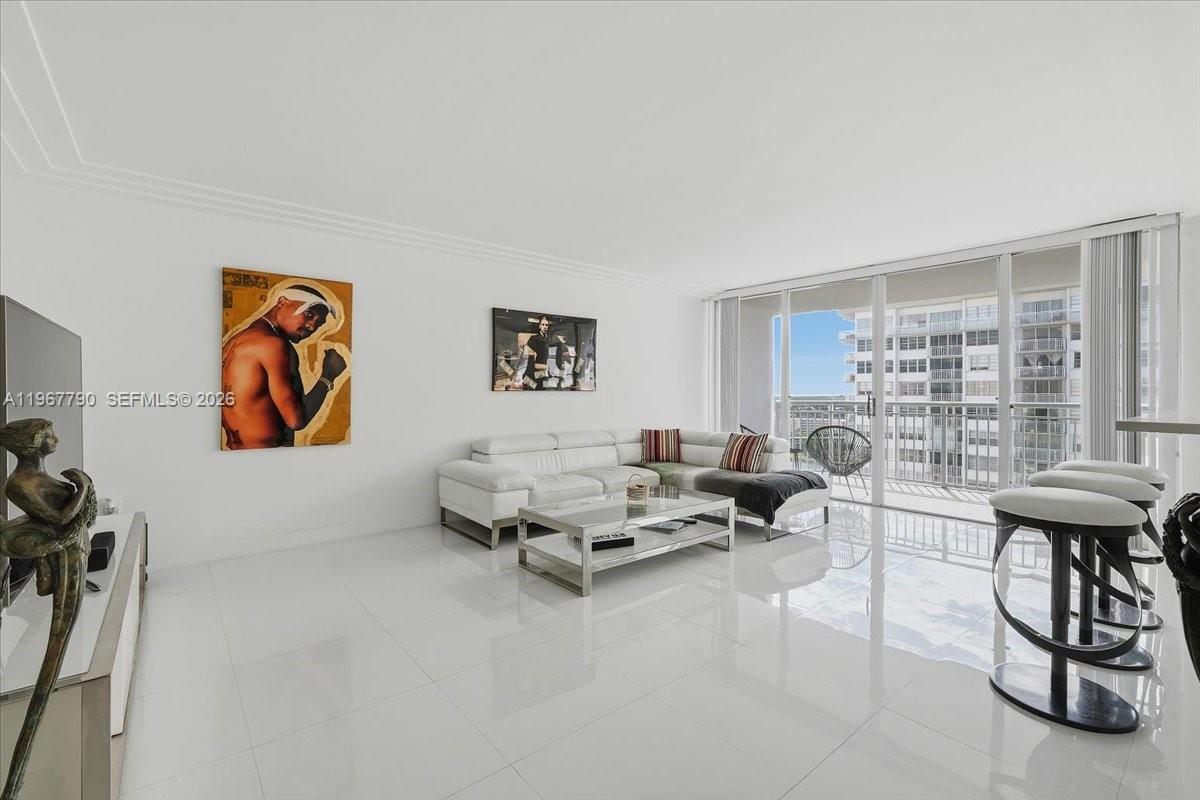 18051 Biscayne Blvd # 1701, Aventura FL 33160 photo 3