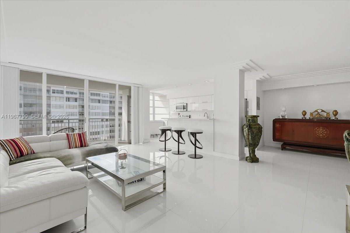 18051 Biscayne Blvd # 1701, Aventura FL 33160 photo 4