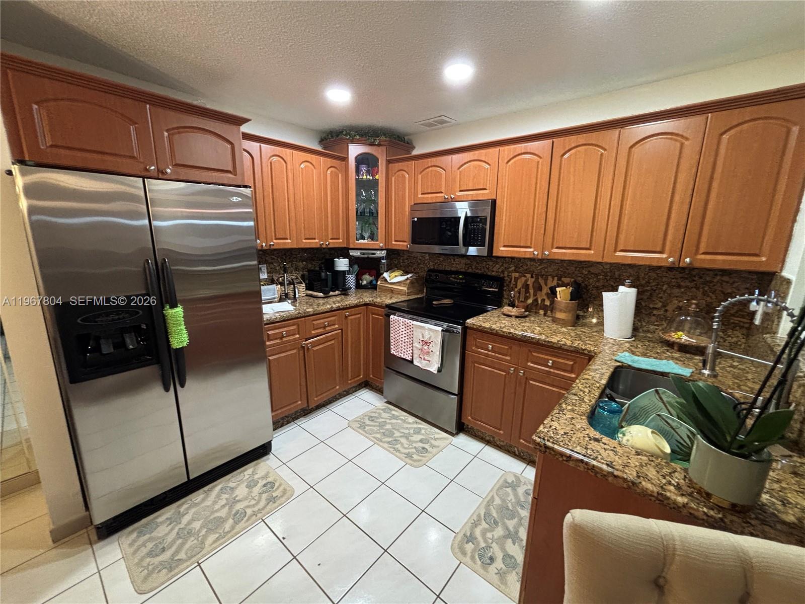 3625 SW 6 ST, Miami FL 33135 photo 2