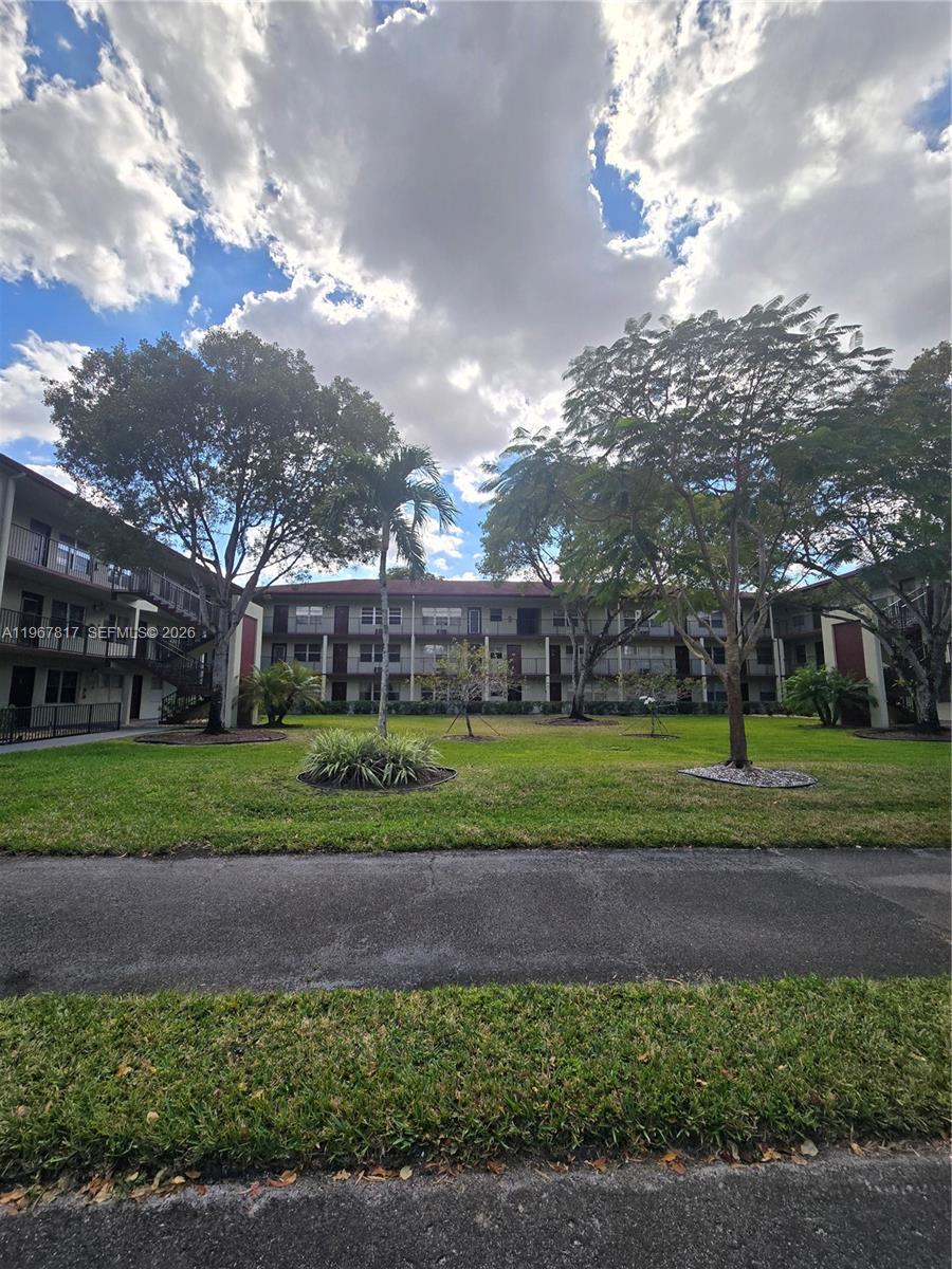 13500 SW 1st St # 202U, Pembroke Pines FL 33027 photo 2