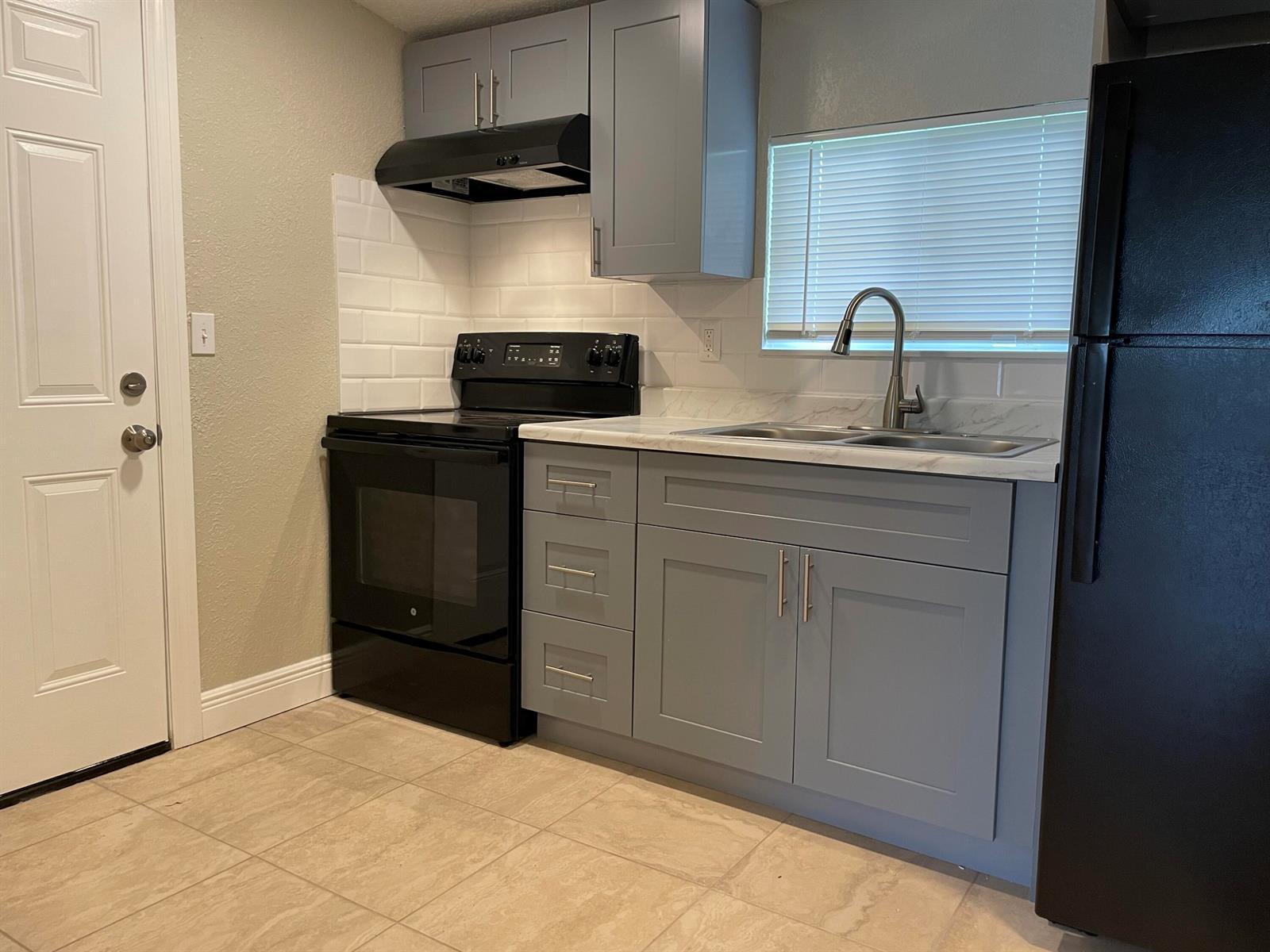 5004 Killarney Avenue # A, Fort Pierce FL 34951 photo 4