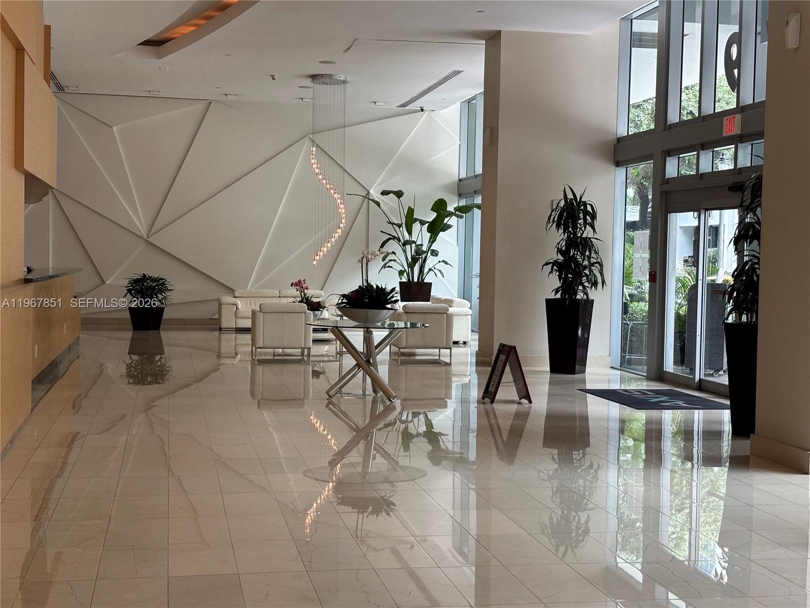 79 SW 12th St, Miami FL 33130 photo 4