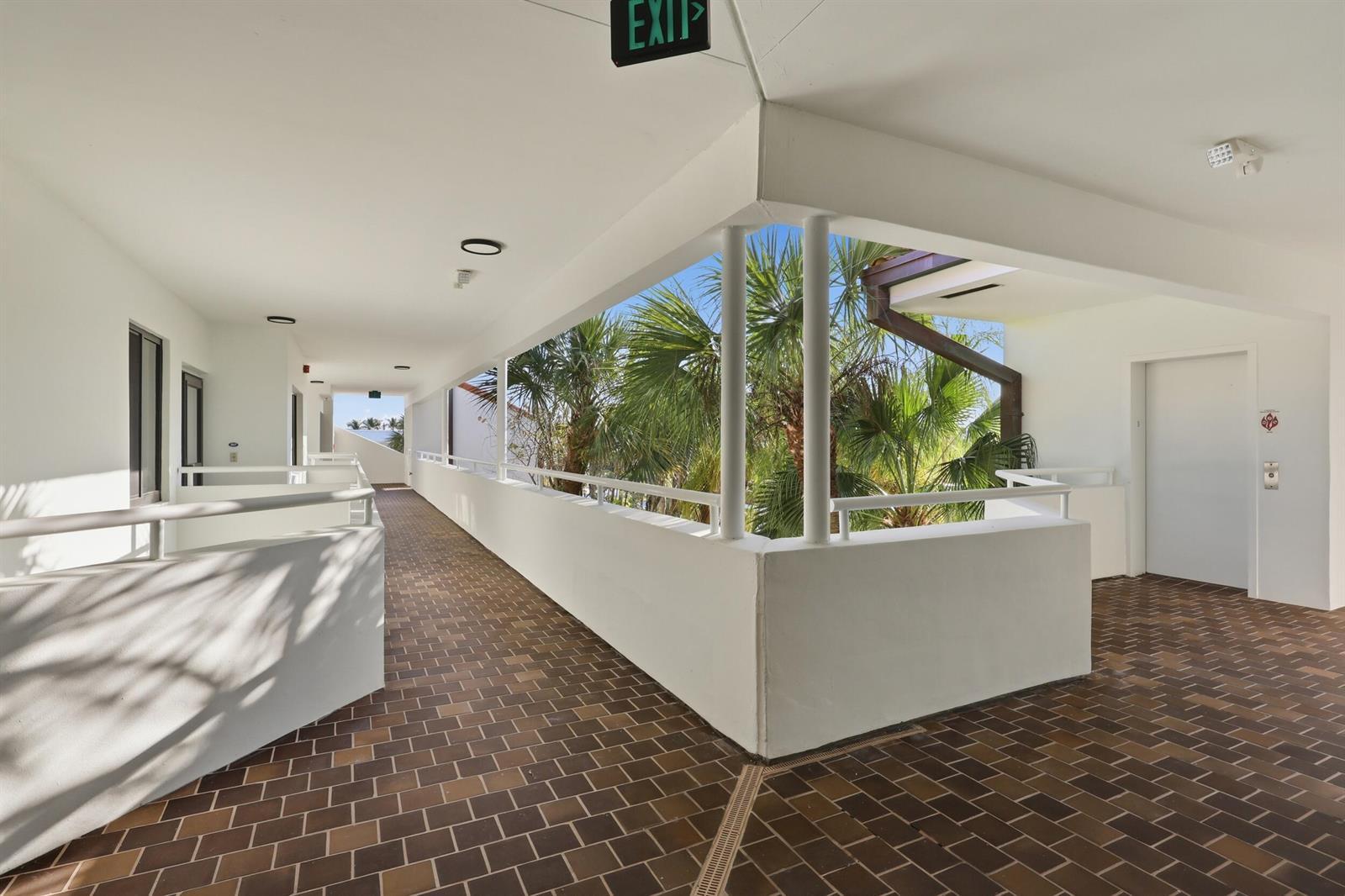 200 Waterway Road # 307, Tequesta FL 33469 photo 2
