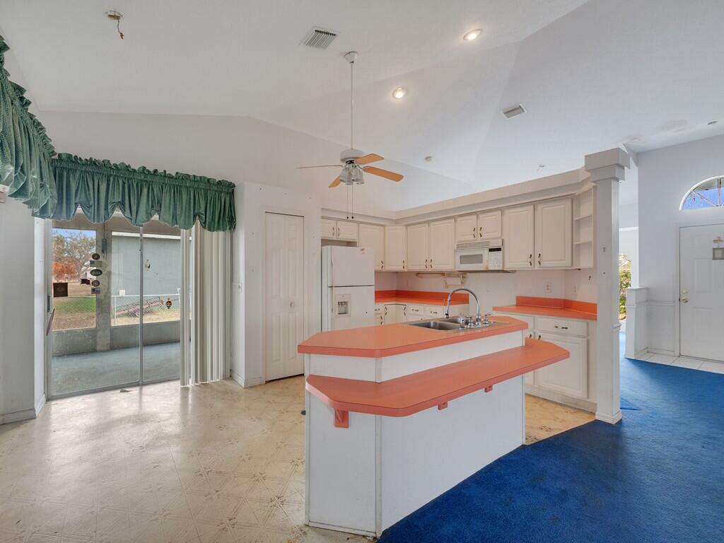 5718 NW North Macedo Boulevard, Port St. Lucie FL 34983 photo 4