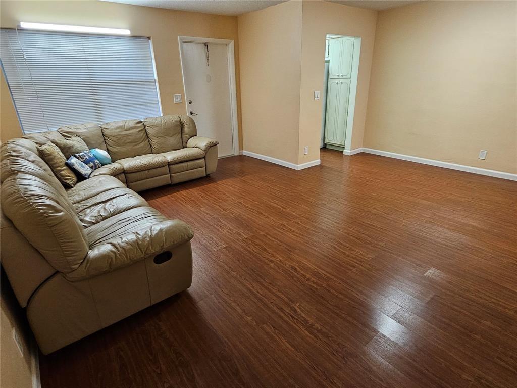 580 Egret Drive # 310, Hallandale Beach FL 33009 photo 5