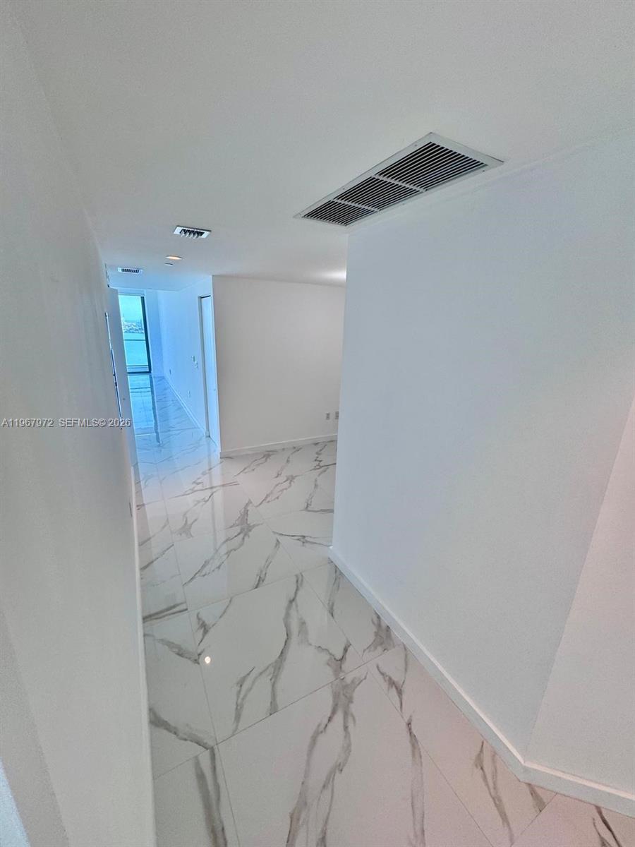 650 NE 32nd St # 2507, Miami FL 33137 photo 4