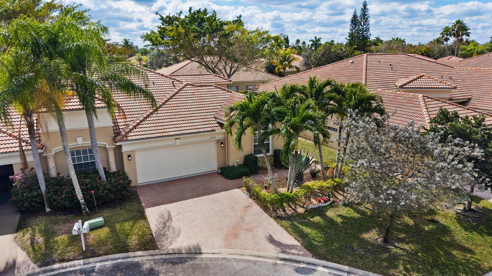 8400 Nicholls Point, West Palm Beach FL 33411 photo 2