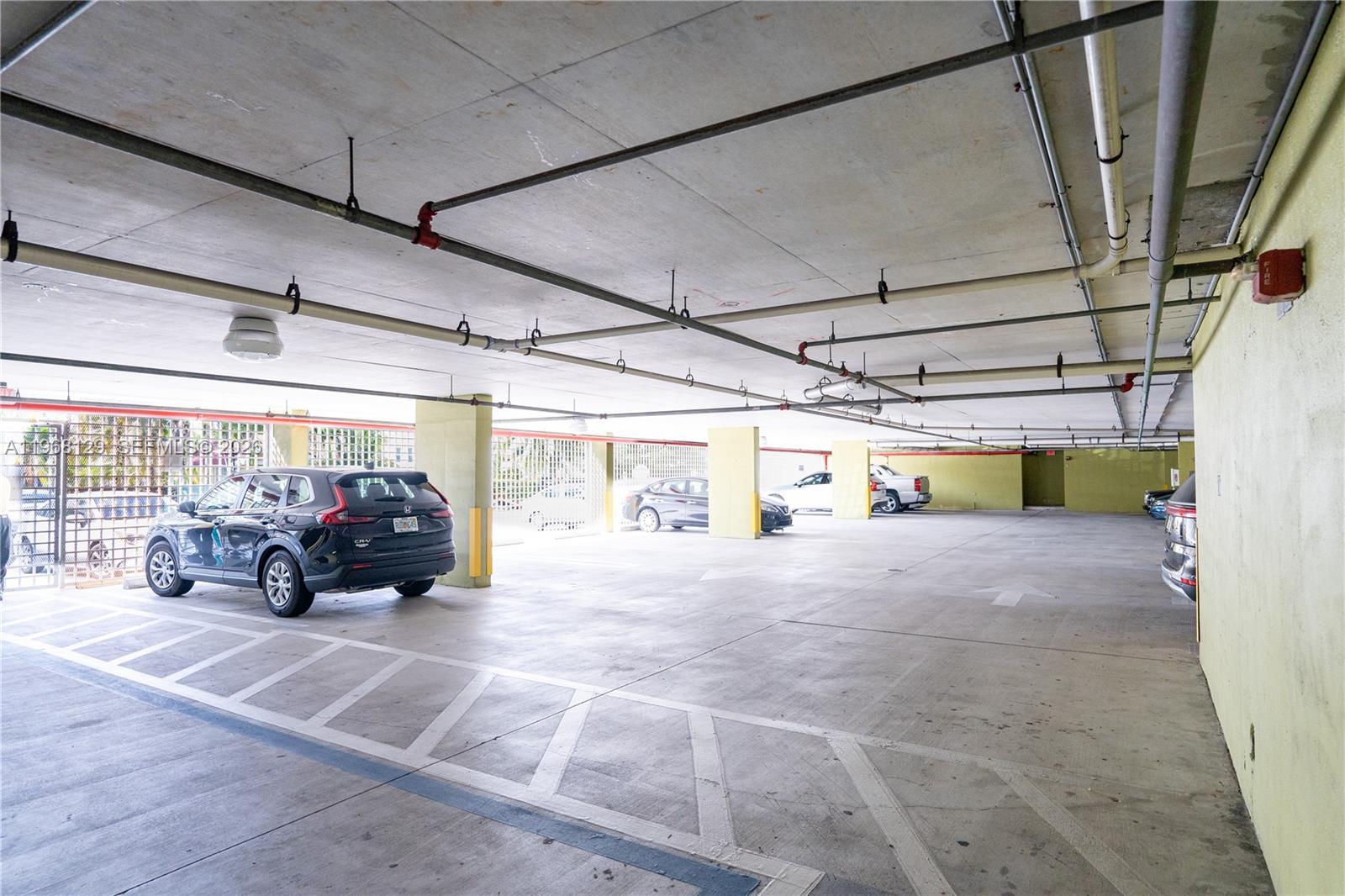 816 NW 11th St # 1006, Miami FL 33136 photo 3
