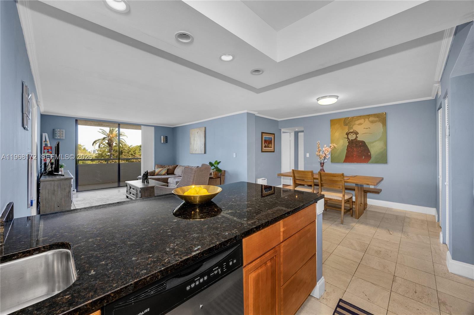 7300 Wayne Ave # 405, Miami Beach FL 33141