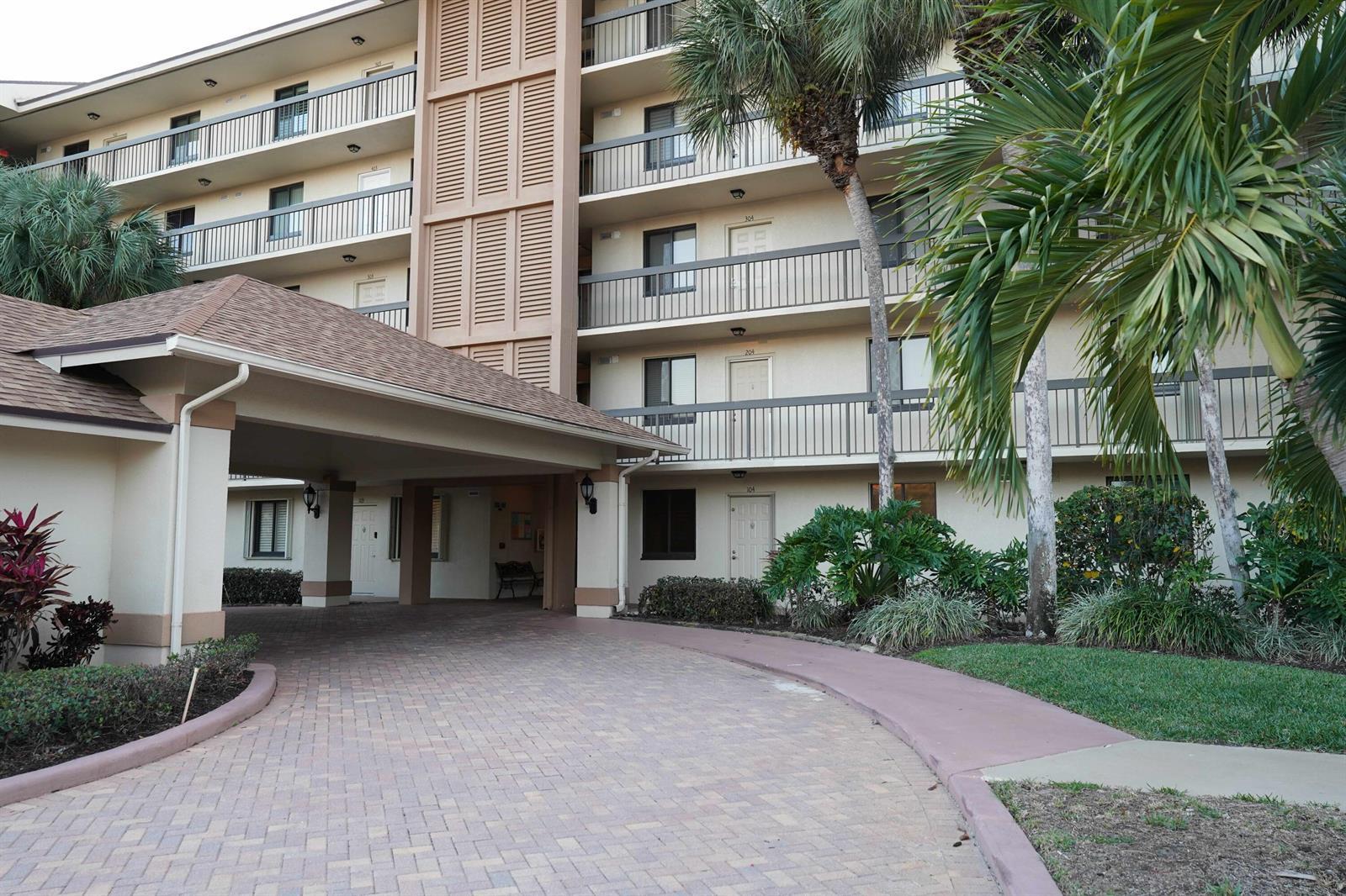 2101 Marina Isle Way # 104, Jupiter FL 33477 photo 2