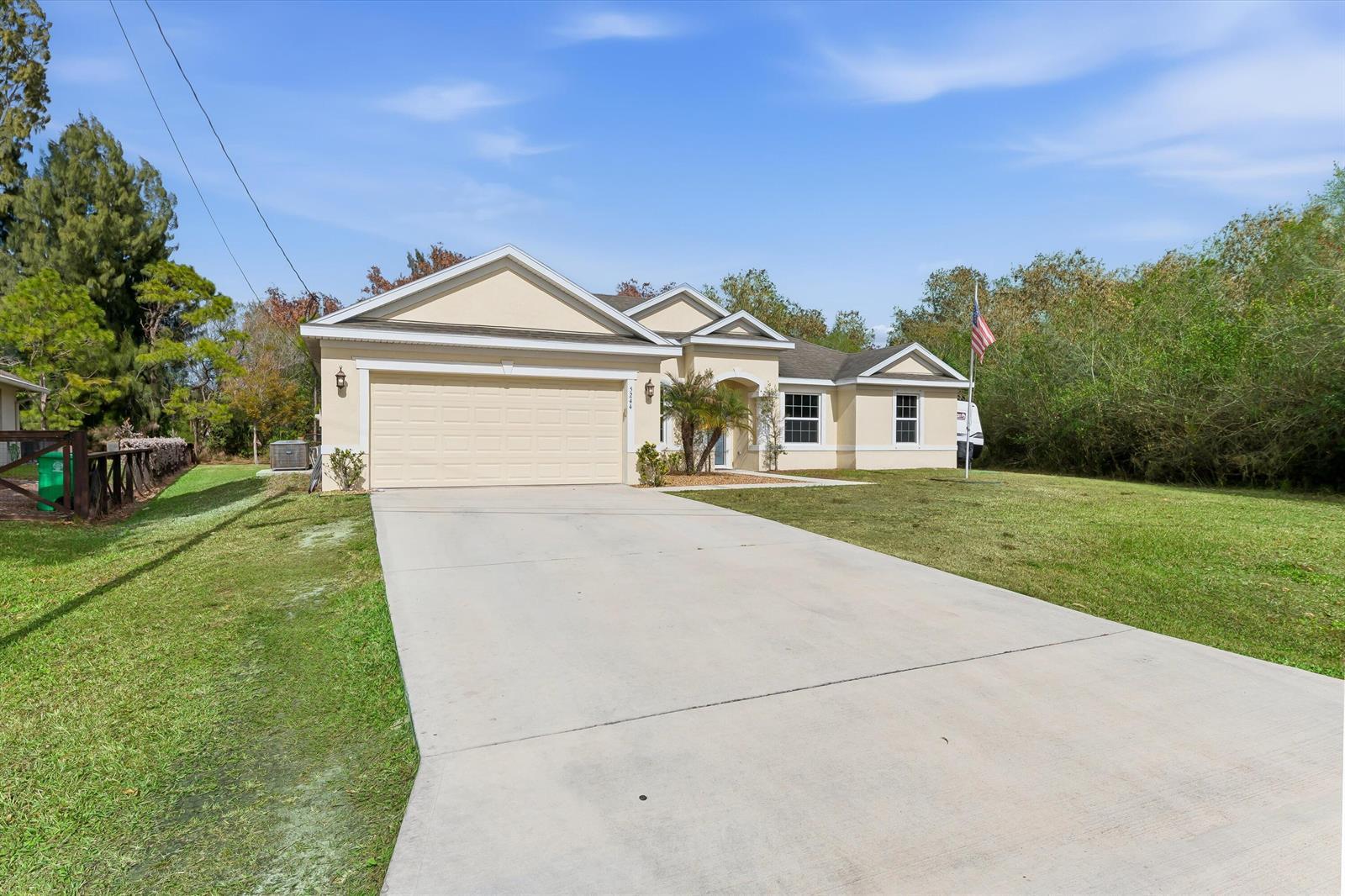 5244 NW E Piper Circle, Port St. Lucie FL 34986 photo 3