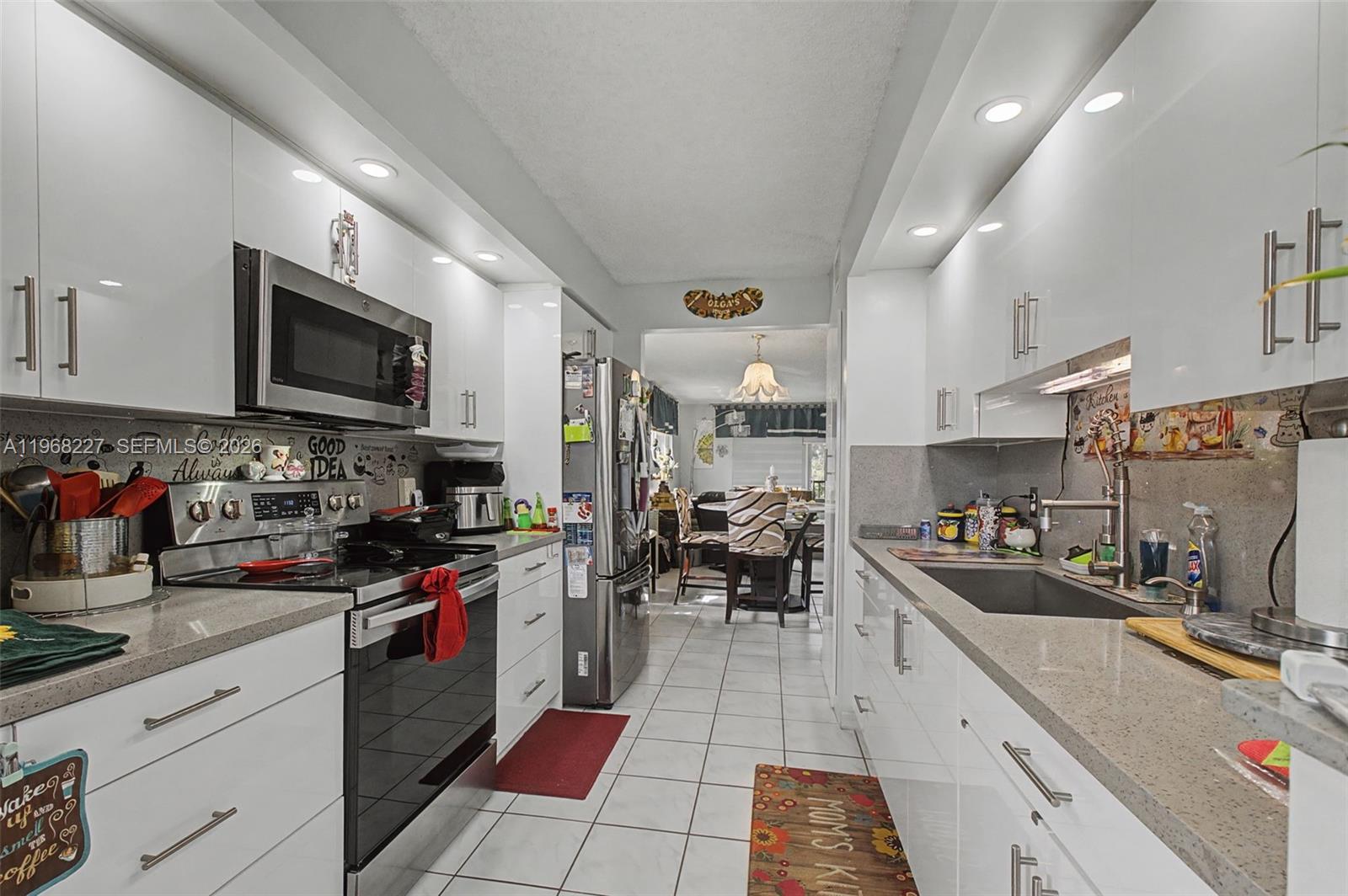 1200 SW 137th Ave # 301E, Pembroke Pines FL 33027 photo 4
