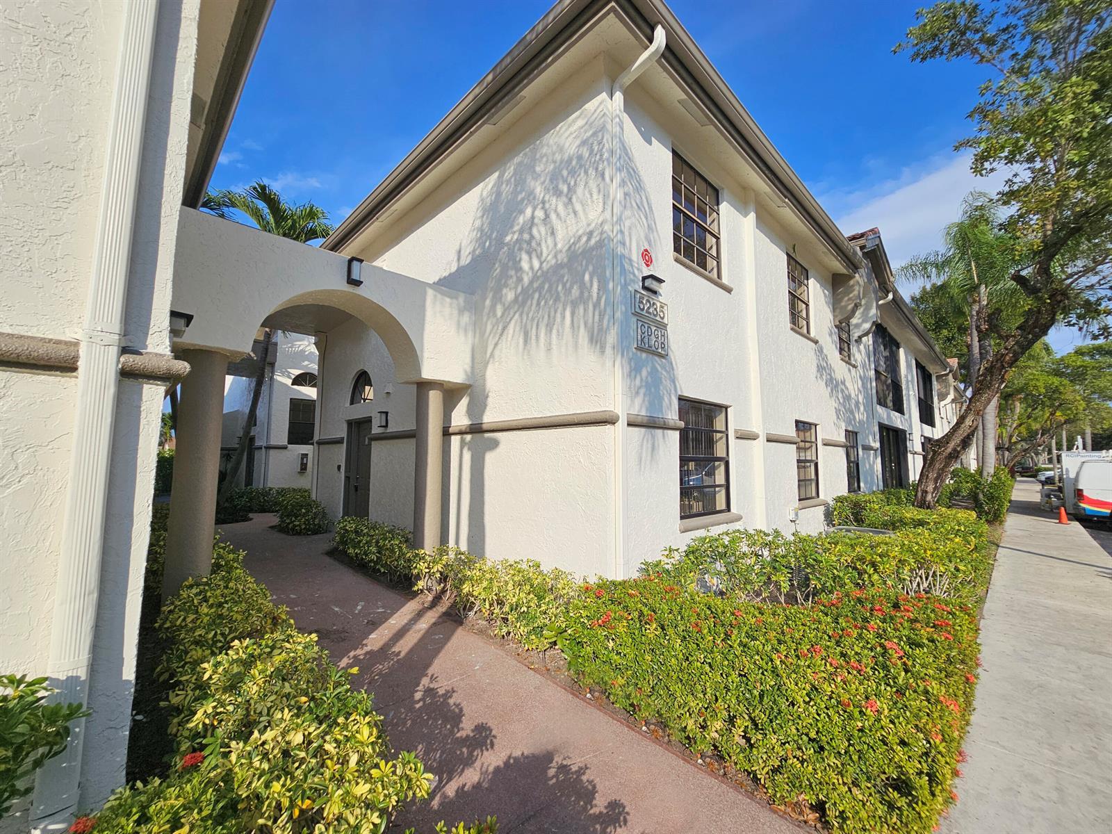 5235 Europa Drive # O, Boynton Beach FL 33437 photo 2