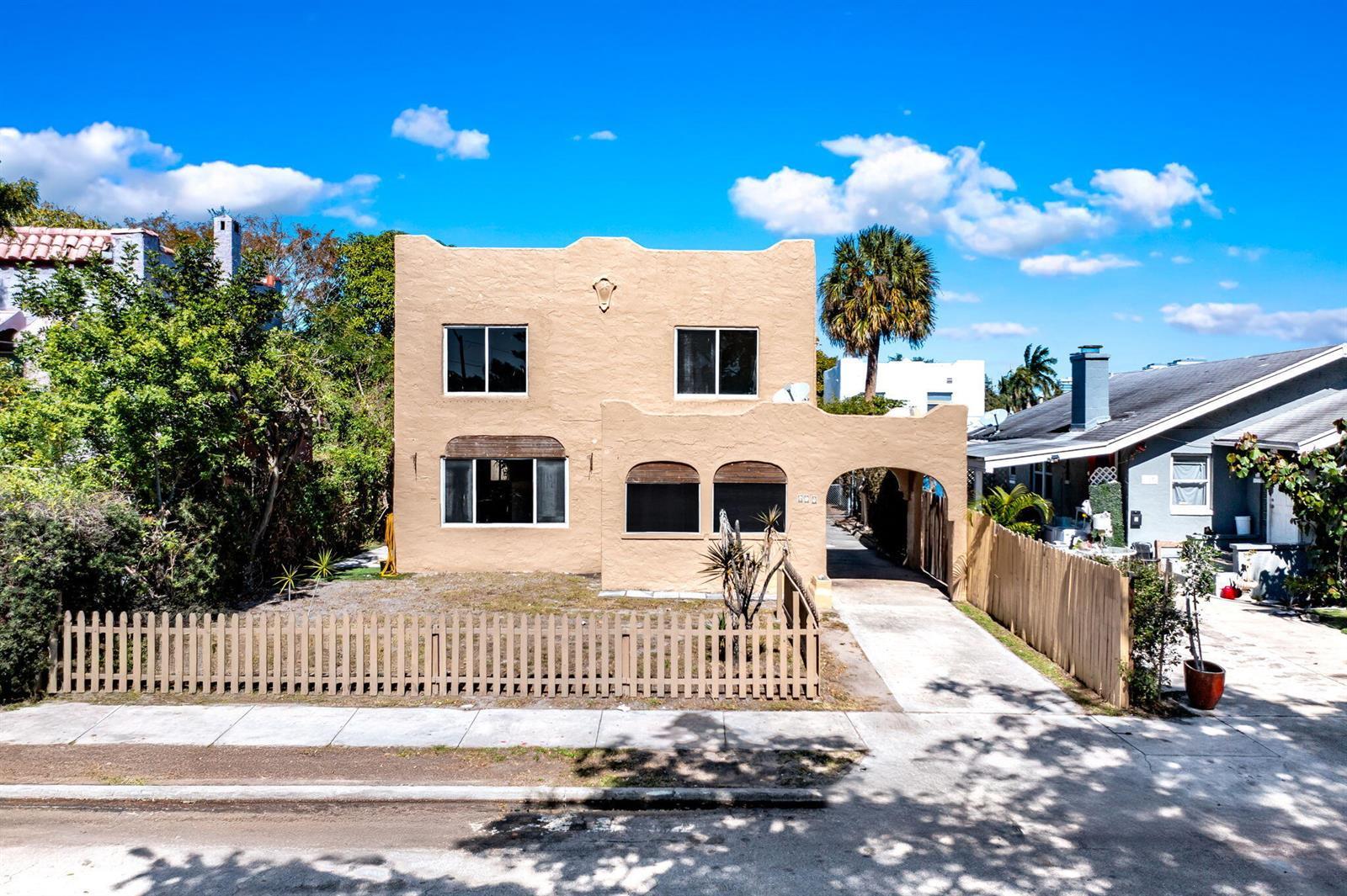 619 30th Street, West Palm Beach FL 33407 photo 2
