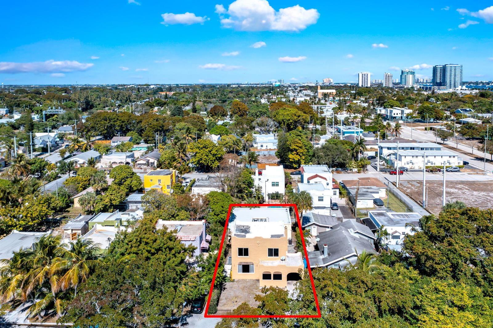 619 30th Street, West Palm Beach FL 33407