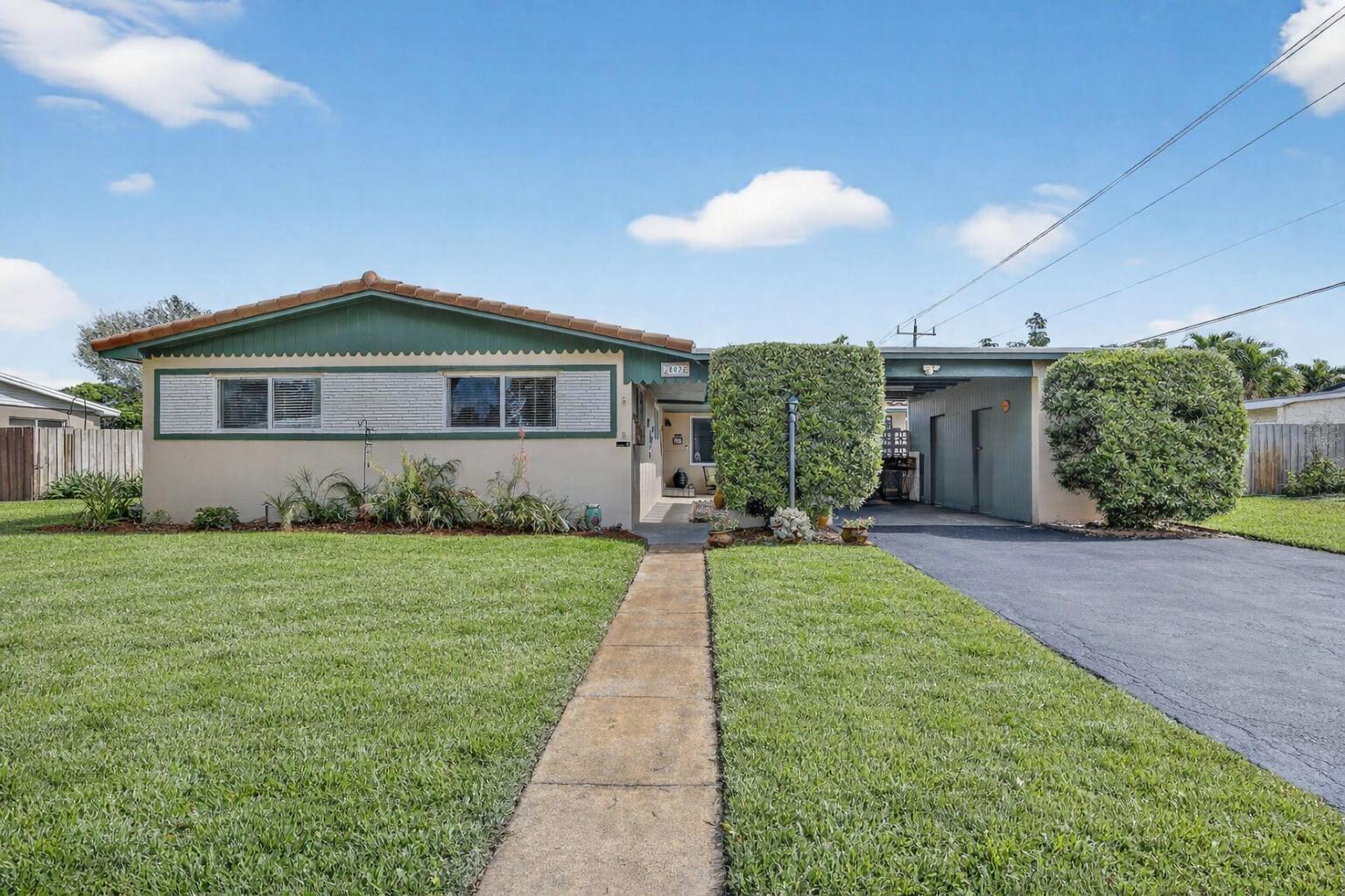 882 Azalea Court, Plantation FL 33317