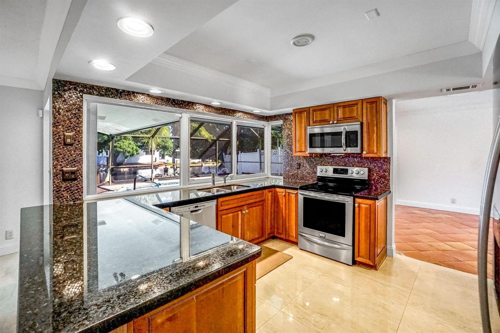 5550 NE 26th Avenue, Fort Lauderdale FL 33308 photo 5
